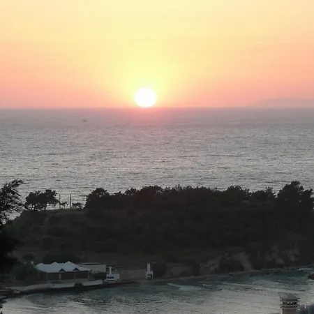 Asia Apart Hotel 3*