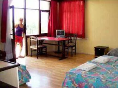 Asia Apart Hotel 3*